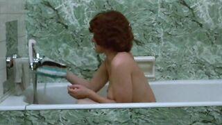 Delphine Seyrig – Jeanne Dielman 23 Quai Du Commerce 1080 Bruxelles (1975) #1