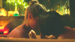 Emily Bett Rickards And Jana Winternitz (Funny Story) #4