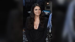 Cecily Strong Brought Her Plots Back To SNL #3