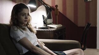 Natalia Dyer Watching It For The Plot #1