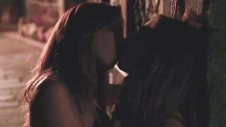 Alison Brie & Aubrey Plaza Making Out In ‘Spin Me Round’ #3