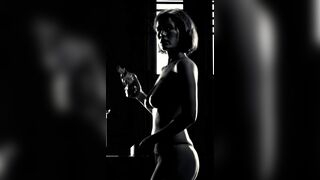 Carla Gugino – Top Plot In Sin City (Enhanced)