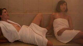 Aubrey Plaza Fingering Another Girls Plot – From Mike And Dave Need Wedding Dates #4