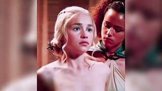 Emilia Clarke- Bathtub Scene(S03E08) In All It’s Glory #4