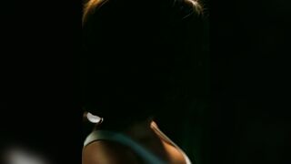 Kate Beckinsale – ‘Whiteout’ (Open Matte-enhanced)