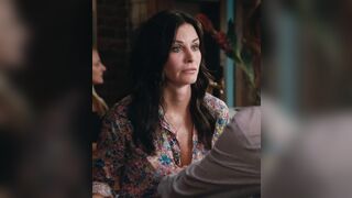 Courteney Cox Has Some Nice Plots – From Cougar Town #3