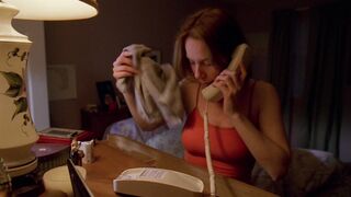 Amy Ryan – The Wire S02E10 #4