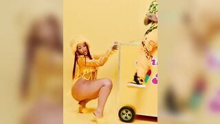 Doja Cat – Juicy Plot In ‘Juicy’ Music Video #1