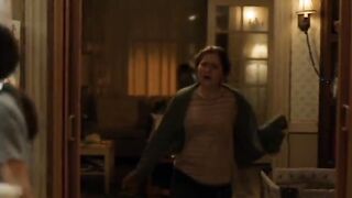 Emma Rose Kenney Getting Jiggly In Shameless #4