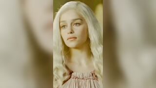 Emilia Clarke’s Introduction In Game Of Thrones #1