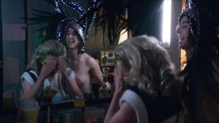 Alison Brie Topless Dancing – Glow S03E03 #4