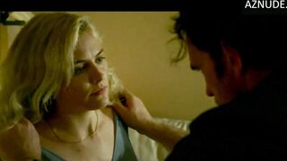 Riley Keough Drawing On Plots – The House That Jack Built(2018) #1
