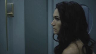 Lela Loren Ass Jiggles In Altered Carbon #3