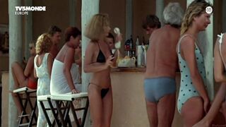Valérie Kaprisky’s Lengthy, Casual Toplessness In Year Of The Jellyfish (1984) #4