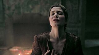 Sylvia Hoeks In See [S2E6-2021]: Flirty Aunty #3