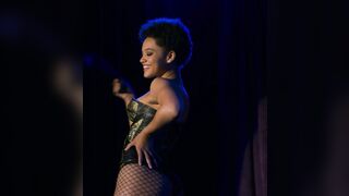 Kiersey Clemons In Easy #3