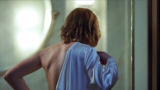 Milla Jovovich – Resident Evil (2002) #3