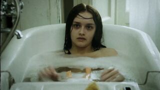 Olivia Cooke – The Quiet Ones (2014) #1