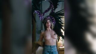 Alison Brie In “Glow” S03E03 #1