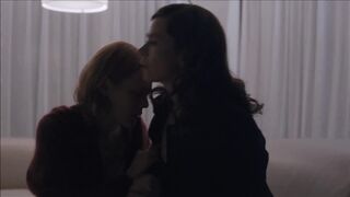 More Anna Friel And Louisa Krause From “The Girlfriend Experience” #1