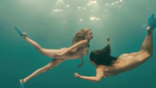 Kelly Brook And Riley Steele Underwater Plot From Piranha (cropped And 60fps) #4