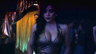 Teresa Ruiz Shows Off Her Cleavage In Narcos Mexico